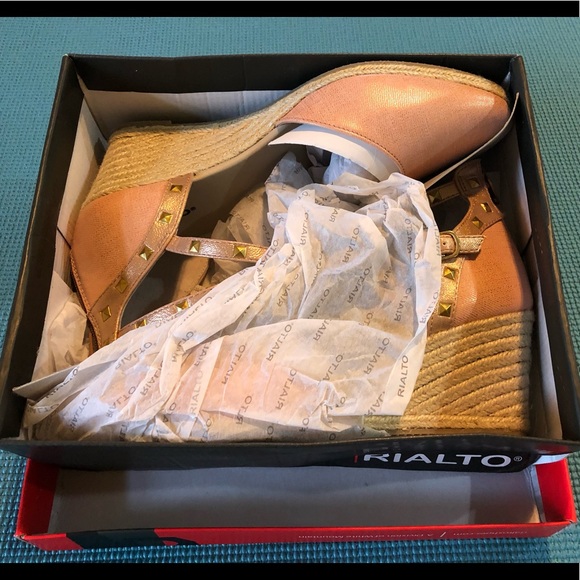 Women’s Rialto Wedges - Picture 3 of 8